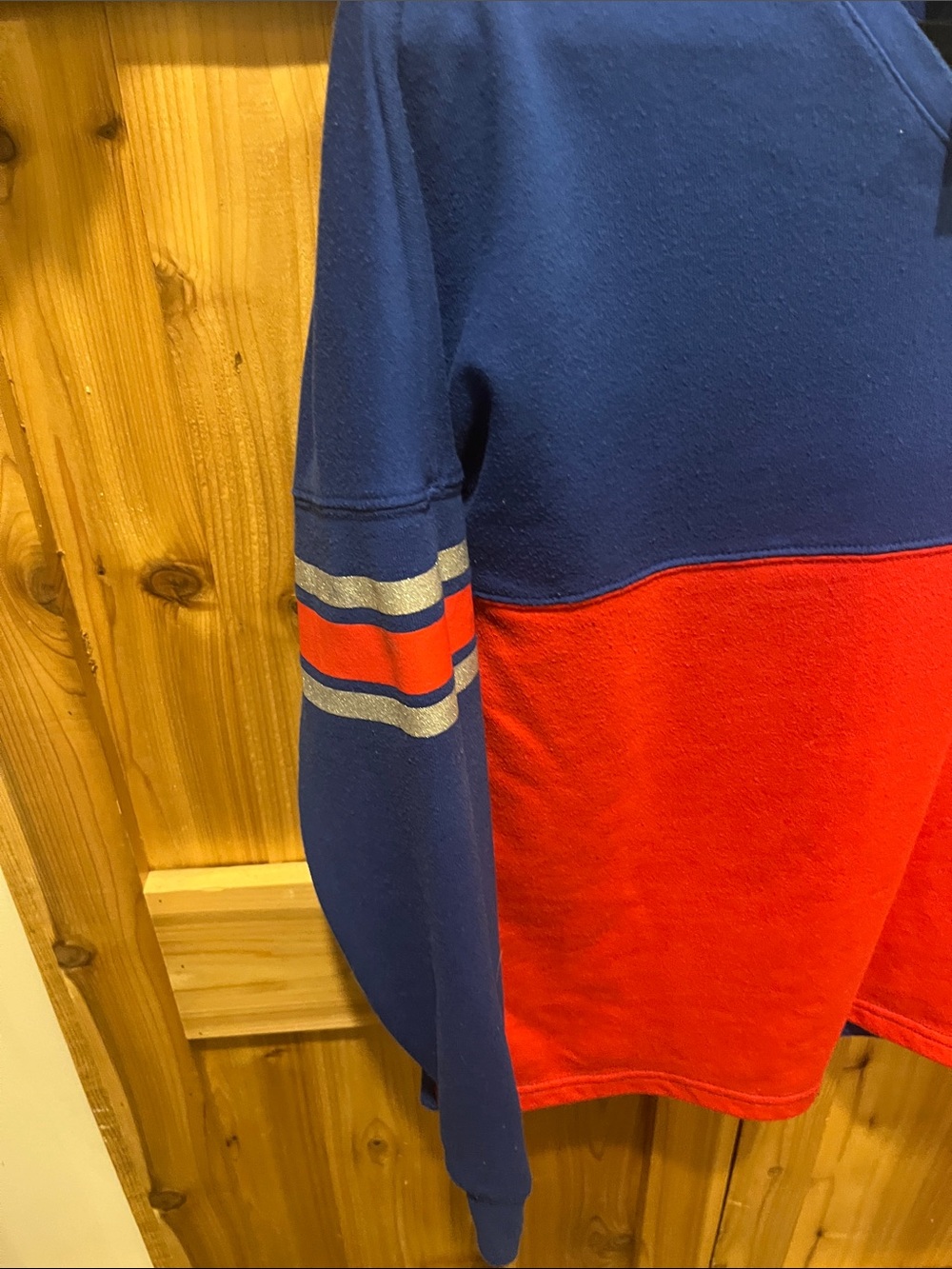 NFL Kids Blue and Red Buffalo Bills Colorblock V-Neck Sweatshirt - Picture 3 of 7